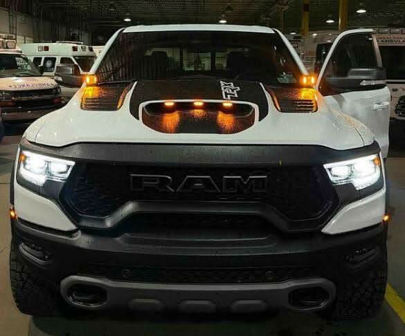 Luces de montaje en capó/luces laterales/pilares para RAM 1500 TRX 2019+
