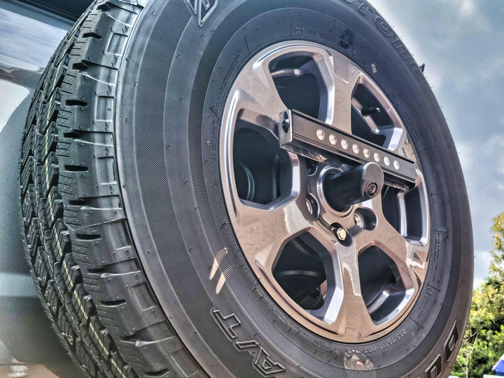 Kit de luces de marcha atrás/persecución/portaneumáticos para Ford Bronco 2021+