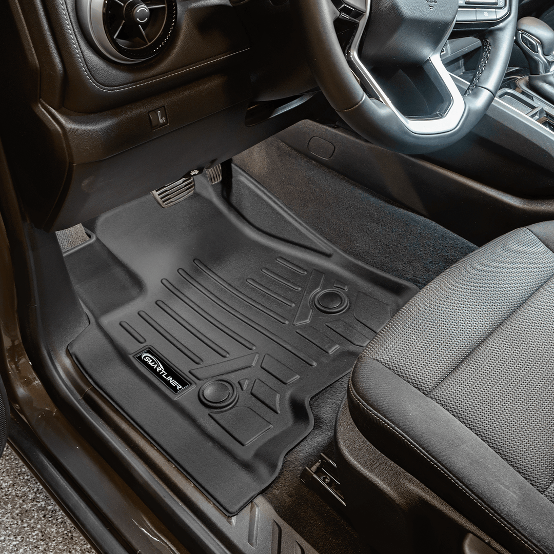 SMARTLINER Floor Liners for 2023-2026 Chevrolet Colorado (Only Fits Crew Cabs | Carpet)