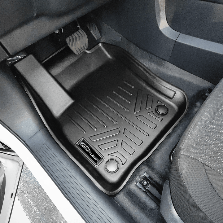 SMARTLINER Floor Liners for 2025-2026 Nissan Kicks (FWD)