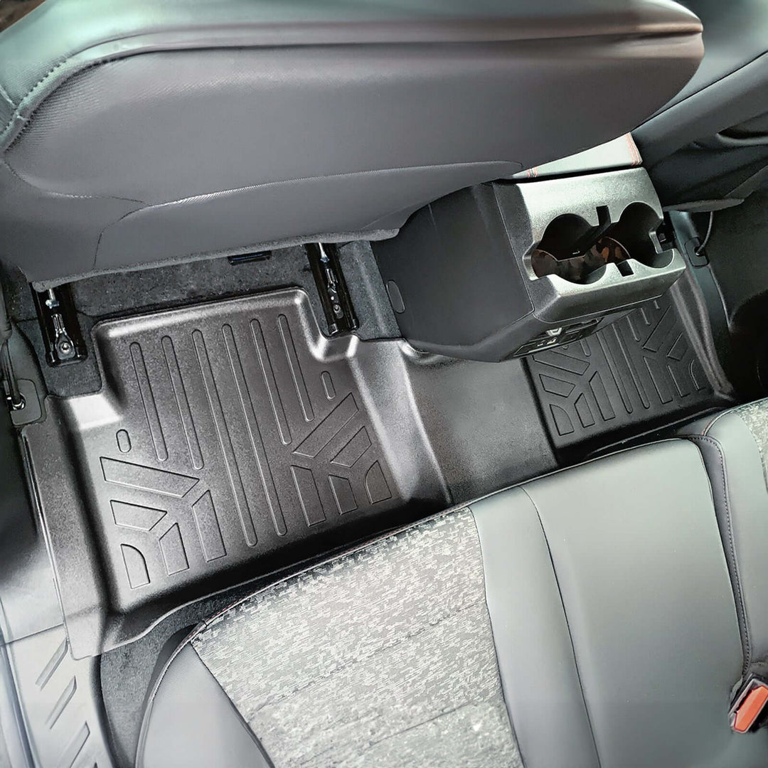 SMARTLINER Floor Liners for 2023-2026 Chevrolet Colorado (Only Fits Crew Cabs | Carpet)