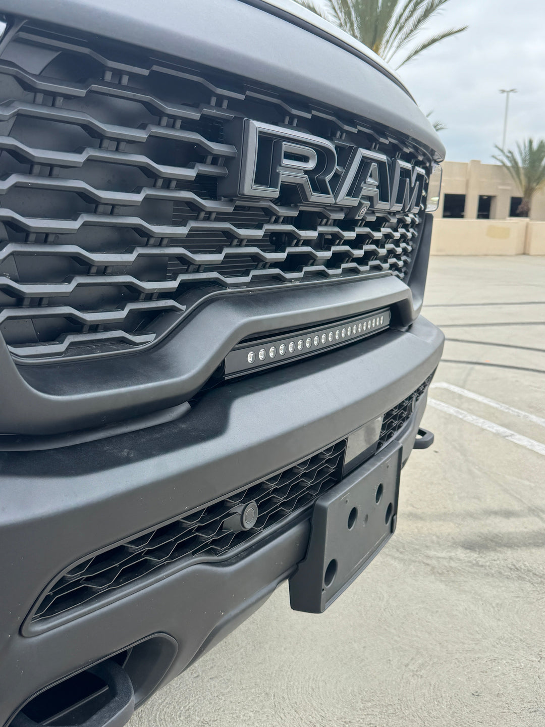 RAM RHO lightbar 2025+ 23in Slim