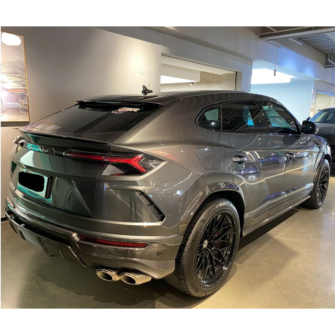 Dry Carbon Fiber Fender Flare Trim for Lamborghini Urus