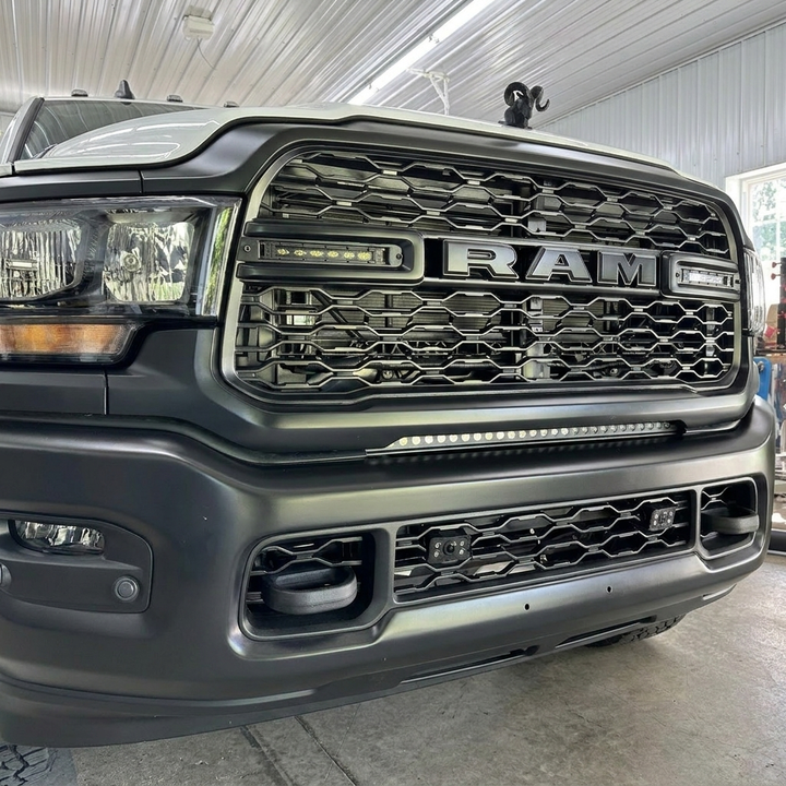 2019-2024 RAM 2500/3500 30in Light Bar