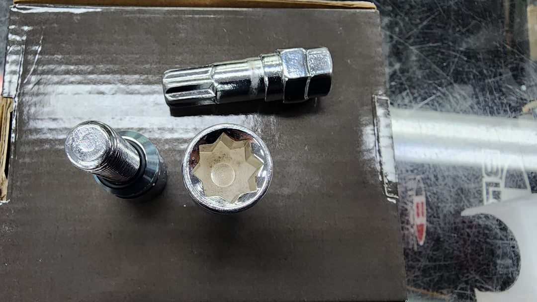 SPDZ1 Wobble Bolts